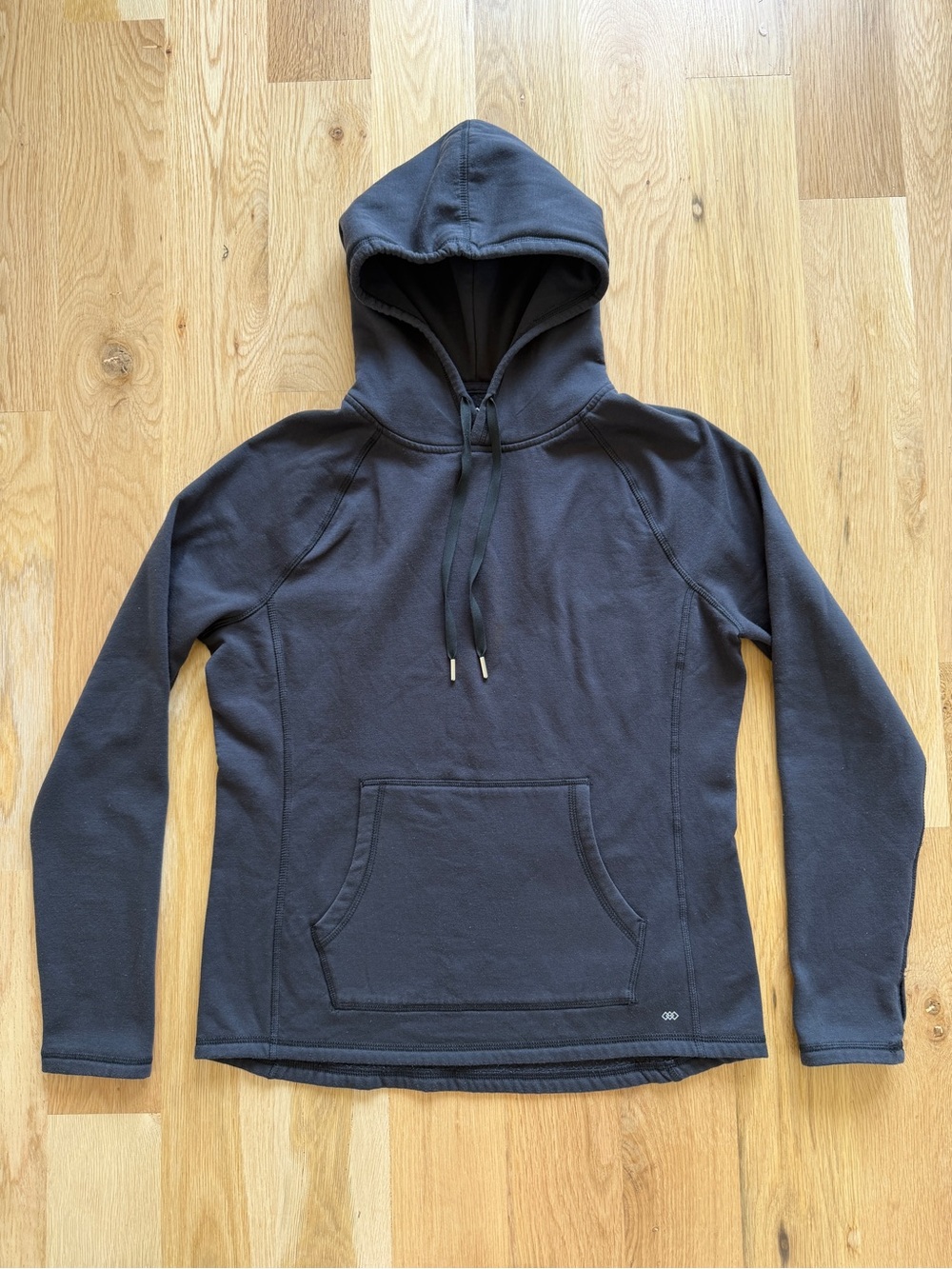 Leg3nd Black Pullover Hoodie - Size M